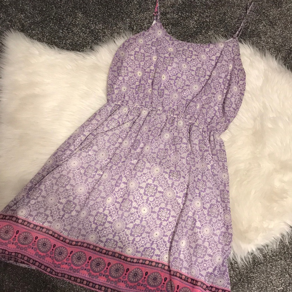 Francesca’s Patterned Dress - Picture 2 of 5